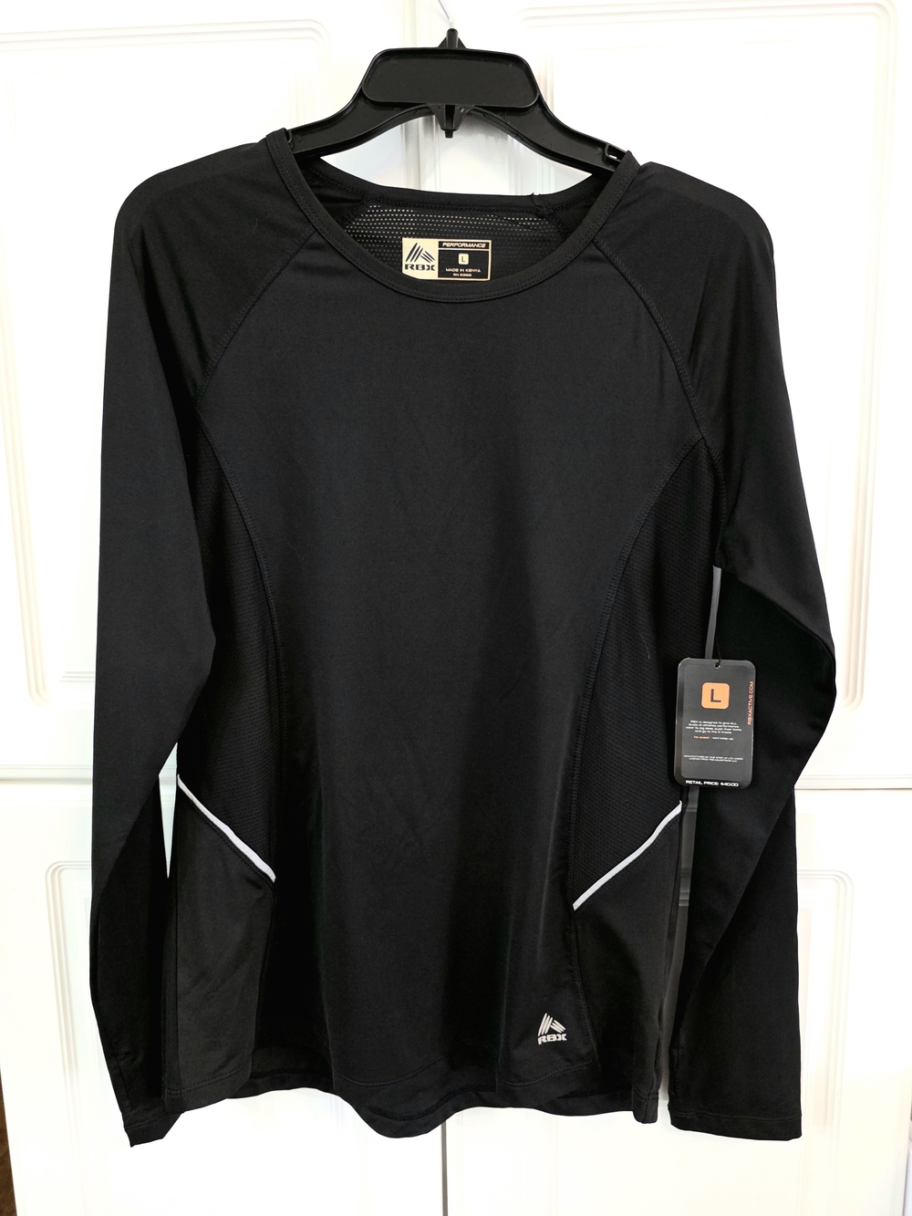 NWT RBX Womenβs Long-Sleeve Performance Tee β Black with Reflective Trim- Large